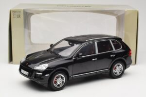 Porsche Cayenne Turbo 957 Black Norev 1:18 WAP02112317 Diecast — photo 8 of 8