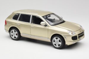 Porsche Cayenne Turbo 955 Beige Maisto 1:18 WAP02100113 Diecast — photo 6 of 8