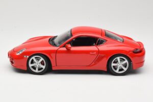 Porsche Cayman S 987.2 Red Maisto 1:18 31122 Diecast — photo 4 of 8
