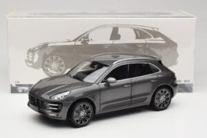 Porsche Macan Turbo 95B Grey Metallic Minichamps 1:18 110062501 Diecast — photo 8 of 8