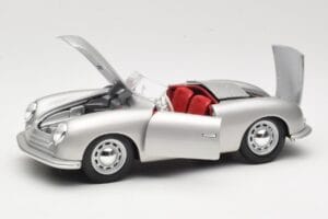 Porsche No. 1 Typ 356 Roadster Silver Maisto 1:18 50324 Diecast — photo 2 of 8