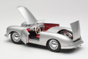Porsche No. 1 356 Roadster Fish Silver Maisto 1:18 31853 Diecast — photo 5 of 8