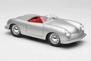 Porsche No. 1 356 Roadster Fish Silver Maisto 1:18 31853 Diecast — photo 6 of 8