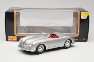 Porsche No. 1 356 Roadster Fish Silver Maisto 1:18 31853 Diecast — photo 8 of 8