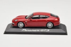 Porsche Panamera 970 GTS Red Minichamps 1:43 WAP0200230C Diecast