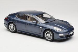 Porsche Panamera 970 S Blue Minichamps 1:18 WAP02100119 Diecast — photo 6 of 8