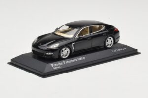 Porsche Panamera 970 Turbo Black Metallic Minichamps 1:43 400068271 Diecast — photo 2 of 4