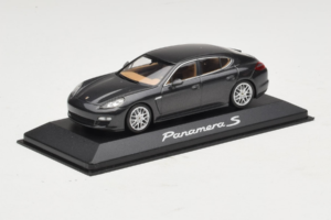 Porsche Panamera 970 S Grey Metallic Minichamps 1:43 WAP02000219 Diecast — photo 2 of 4