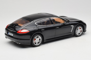 Porsche Panamera 970 Turbo Basalt Black Norev 1:18 WAP02100319 Diecast — photo 3 of 8