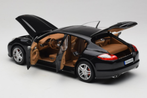 Porsche Panamera 970 Turbo Basalt Black Norev 1:18 WAP02100319 Diecast — photo 5 of 8