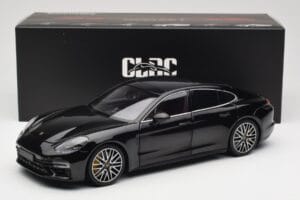 Porsche Panamera 971 Turbo S Black Metallic Minichamps 1:18 113061076 Diecast — photo 8 of 8