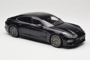 Porsche Panamera 971 Turbo S Blue Metallic Minichamps 1:18 113061075 Diecast — photo 6 of 8