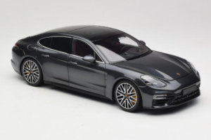 Porsche Panamera 971 Turbo S Grey Metallic Minichamps 1:18 113061073 Diecast — photo 6 of 8