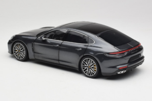Porsche Panamera 971 Turbo S Grey Metallic Minichamps 1:18 113061073 Diecast — photo 7 of 8