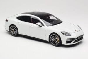 Porsche Panamera 971 Turbo S White Metallic Minichamps 1:18 113061074 Diecast — photo 6 of 8