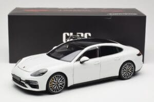 Porsche Panamera 971 Turbo S White Metallic Minichamps 1:18 113061074 Diecast — photo 8 of 8