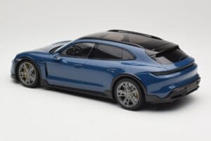 Porsche Taycan J1 Turbo S Cross Turismo Blue Minichamps 1:18 155069301 Diecast — photo 5 of 6