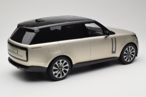 Range Rover L460 P530 Autobiography Sunset Gold GT Spirit 1:12 GT542 Resin — photo 2 of 6