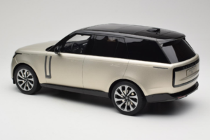 Range Rover L460 P530 Autobiography Sunset Gold GT Spirit 1:12 GT542 Resin — photo 5 of 6
