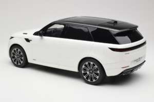 Range Rover Sport L461 P510e Fuji White GT Spirit 1:12 GT553 Resin — photo 5 of 6