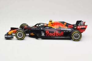 Red Bull Racing RB16 #23 A. Albon 4th Place Styrian GP 2020 Minichamps 1:18 110200223 Diecast — photo 3 of 6