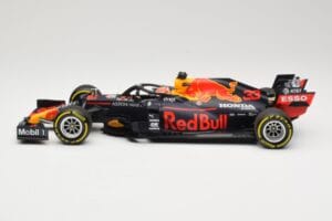 Red Bull Racing RB16 #33 M. Verstappen 3rd Place Styrian GP 2020 Minichamps 1:18 110200233 Diecast — photo 3 of 6