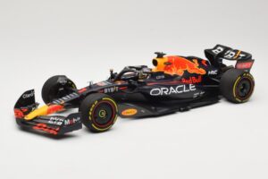 Red Bull Racing RB18 #1 M. Verstappen Winner Miami GP 2022 Minichamps 1:18 110220501 Diecast