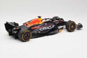 Red Bull Racing RB19 #1 M. Verstappen Winner Monaco GP 2023 Minichamps 1:18 110230701 Diecast — photo 2 of 6