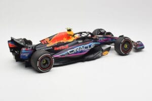Red Bull Racing RB19 #11 S. Perez 2nd Place Miami GP 2023 Minichamps 1:18 110230511 Diecast — photo 2 of 6