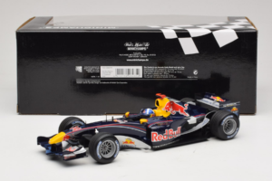 Red Bull RB1 Cosworth #14 D. Coulthard Red Bull Racing Showcar 2005 Minichamps 1:18 100050084 Diecast — photo 6 of 7