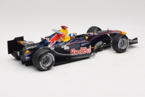 Red Bull RB1 Cosworth #14 D. Coulthard Red Bull Racing Showcar 2005 Minichamps 1:18 100050084 Diecast — photo 2 of 7