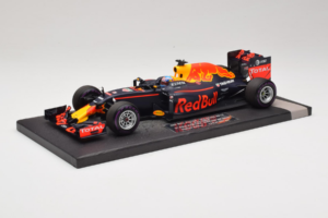Red Bull RB12 Tag Heuer #3 D. Ricciardo Red Bull Racing 1st Pole Monaco Grand Prix 2016 Minichamps 1:18 117160103 Resin — photo 2 of 7