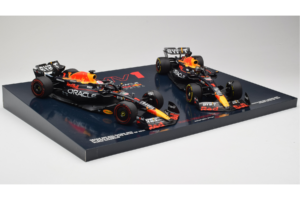 Red Bull RB19 Honda RBPT #1 M. Verstappen Oracle Red Bull Racing Qatar Grand Prix World Champion 2023 Minichamps 1:18 1122318 — photo 3 of 6