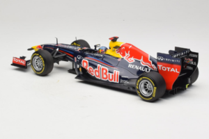 Red Bull RB8 Renault #1 S. Vettel Red Bull Racing Showcar 2012 Minichamps 1:18 110120071 Diecast — photo 5 of 7