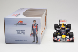 Red Bull RB8 Renault #2 M. Webber Red Bull Racing Showcar 2012 Minichamps 1:18 110120072 Diecast — photo 6 of 7