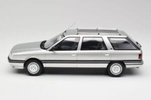 Renault 21 Nevada Silver Metallic Otto 1:18 OT479 Resin — photo 3 of 6