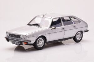 Renault 30 TX Silver Norev 1:18 185272 Diecast