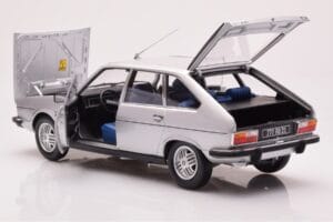Renault 30 TX Silver Norev 1:18 185272 Diecast — photo 5 of 8