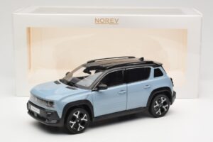 Renault 4 E-Tech Electric Cloud Blue Norev 1:18 185521 Diecast — photo 8 of 8