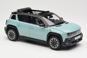 Renault 4 E-Tech Electric Hauts de France Green Norev 1:18 185520 Diecast — photo 6 of 8