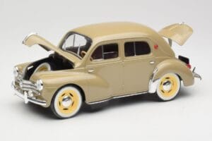 Renault 4CV Berline Gris Ardoise Solido 1:18 8059 Diecast — photo 2 of 8
