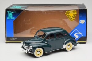 Renault 4CV Green Solido 1:18 8047 Diecast — photo 6 of 6