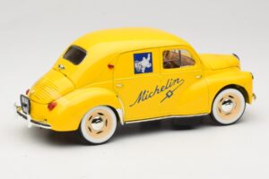 Renault 4CV Michelin Yellow Solido 1:18 82002 Diecast — photo 2 of 6