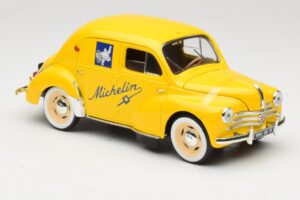 Renault 4CV Michelin Yellow Solido 1:18 82002 Diecast — photo 4 of 6