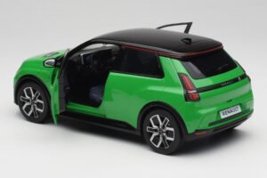 Renault 5 E-Tech Electric Pop Green & Black Norev 1:18 185502 Diecast — photo 5 of 8