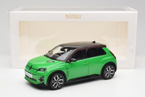 Renault 5 E-Tech Electric Pop Green & Black Norev 1:18 185502 Diecast — photo 8 of 8