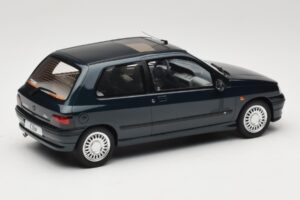 Renault Clio Baccara 1.8 Abyss Green Otto 1:18 OT1157 Resin — photo 2 of 6