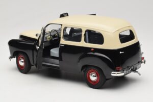 Renault Colorale Taxi Solido 1:18 421183530 Diecast — photo 5 of 8