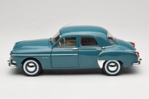 Renault Fregate Sevigne Green Norev 1:18 185284 Diecast — photo 4 of 6