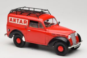 Renault Juvaquatre Utilitaire Red Solido 1:18 8424 Diecast — photo 6 of 8
